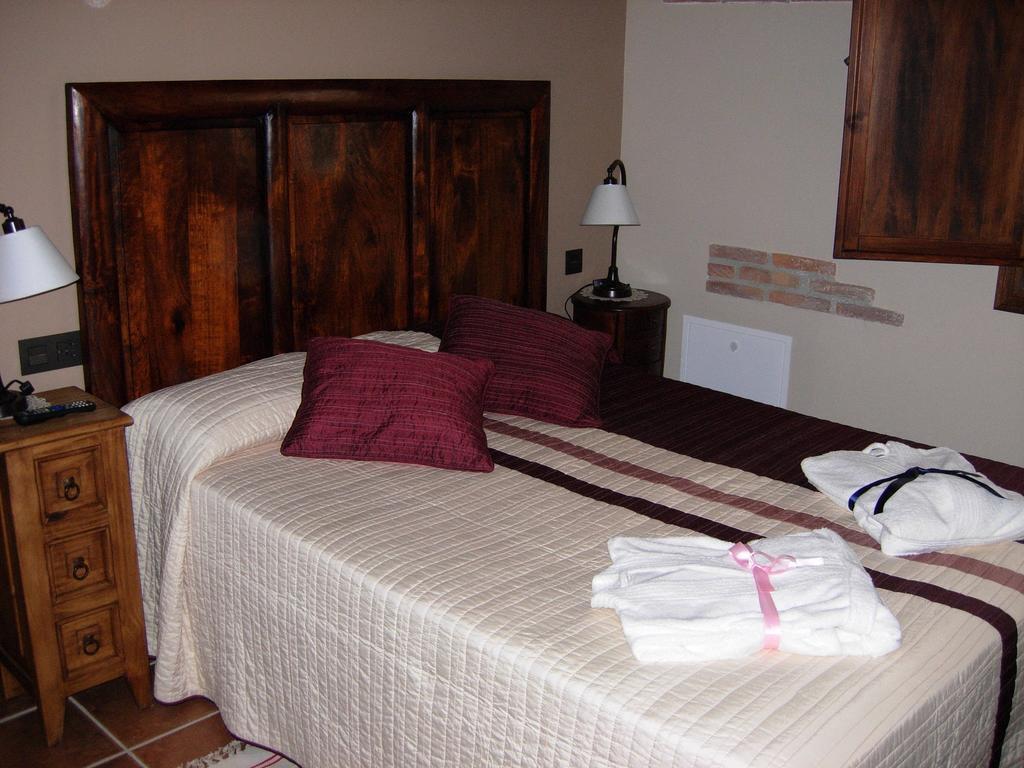 Hotel Rural El Horno De Aliaga Kamer foto