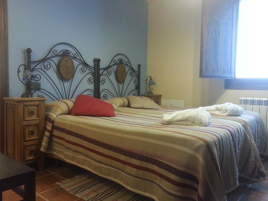 Hotel Rural El Horno De Aliaga Kamer foto